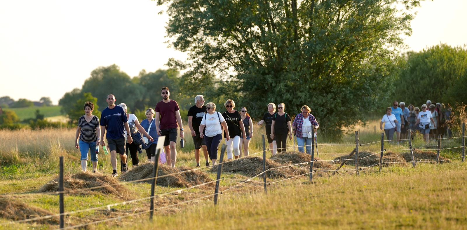 PJEŠAČENJE KROZ GODIŠNJA DOBA